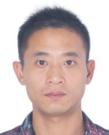 曹成龍.jpg 曹成龍.jpg